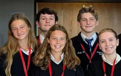 Knott Scholarship Funds Secondary